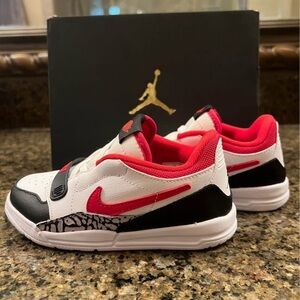 Nike Kids' White, Red, and Black Air Jordan Legacy 312 Low Sneakers Size 10C Kid